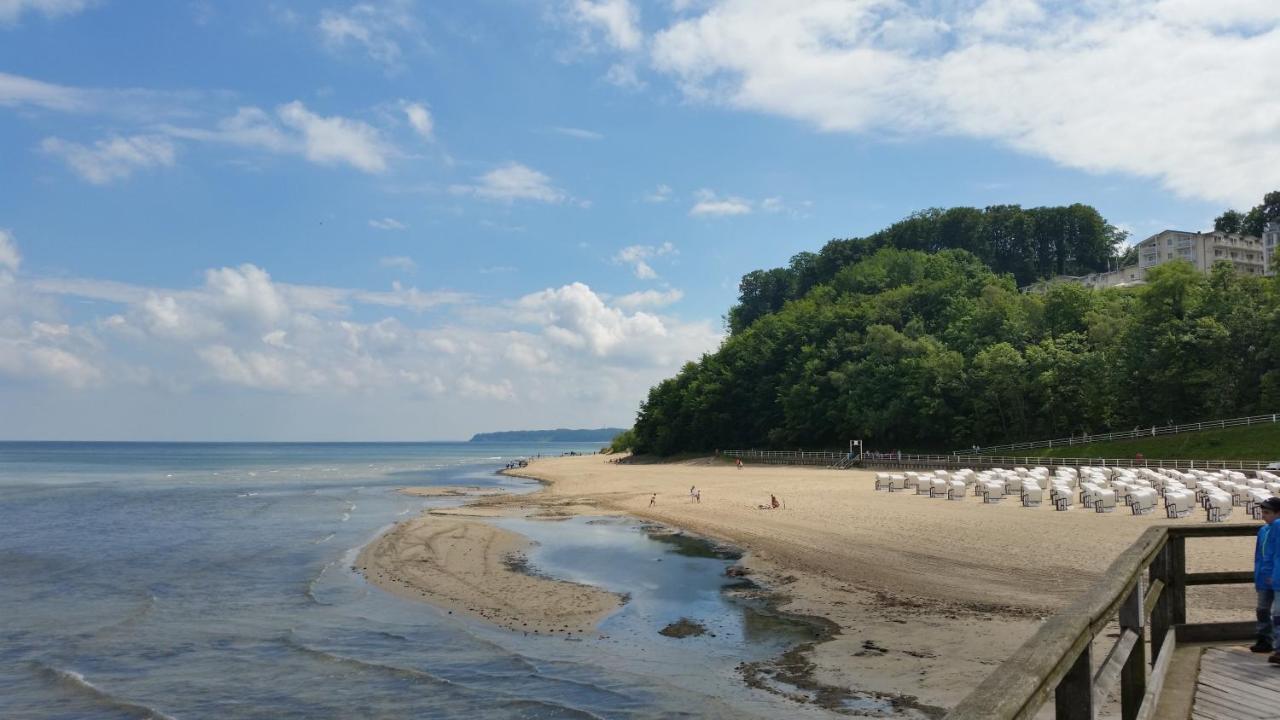 Ferienhaus Ostseeblick Ruegen Sassnitz Bagian luar foto